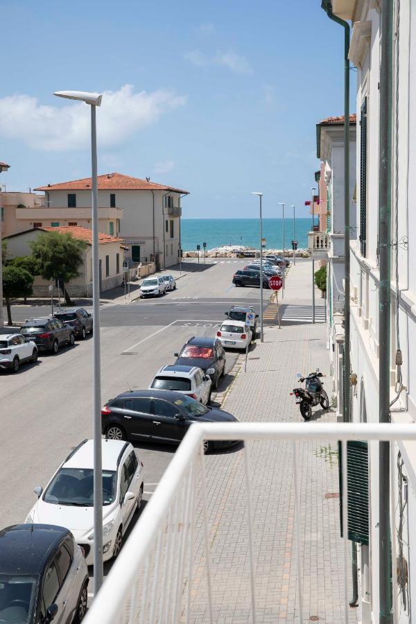 Villetta Stile Liberty A Marina Di Pisa Exterior foto